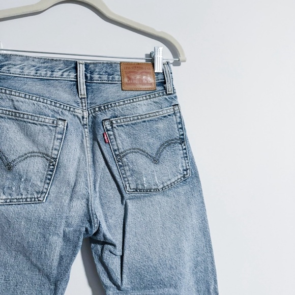 Levi’s - Wedgie Style Light Wash Distressed Jeans - Picture 5 of 5